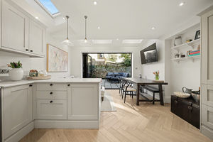 Photo 5- click for photo gallery